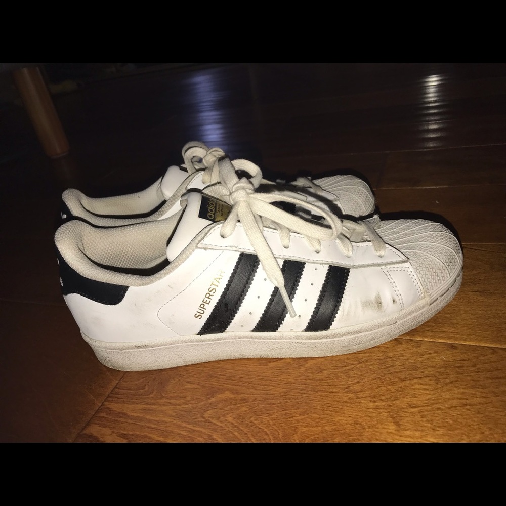 Women’s Adidas Superstars